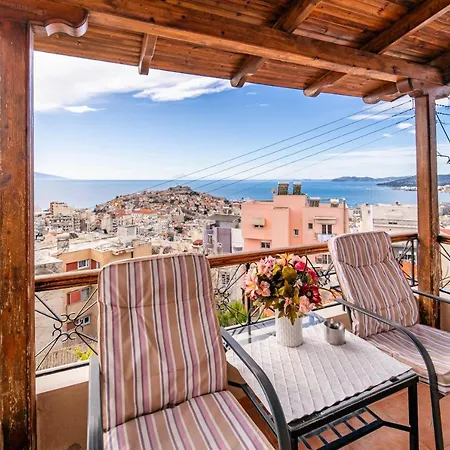 Holiday home Rustic Cityscape Penthouse