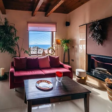 Rustic Cityscape Penthouse Holiday home Kavala